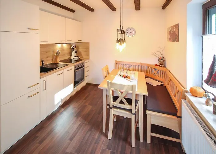 2 Bedroom Cozy In Arrach